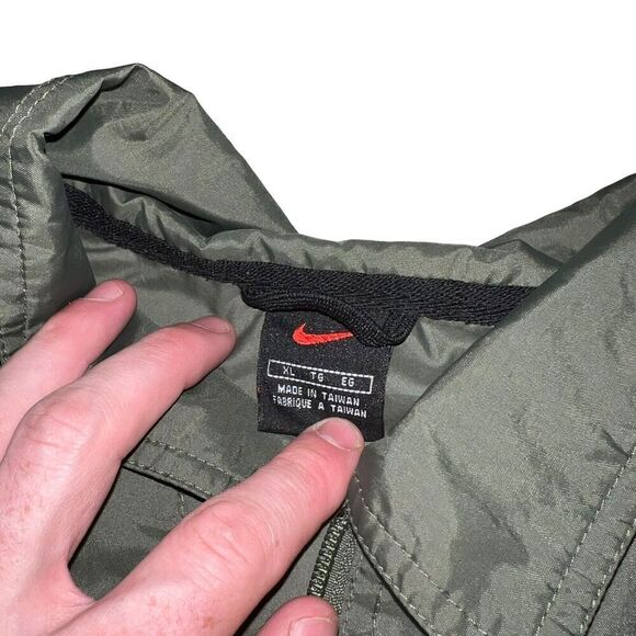 Nike Windbreaker Jacket Full Zip Green Embroidered Logo Men's Size XL - Picture 4 of 11